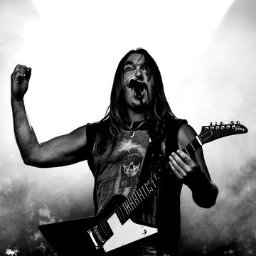 TESTAMENT mit BROTHERHOOD OF THE SNAKE