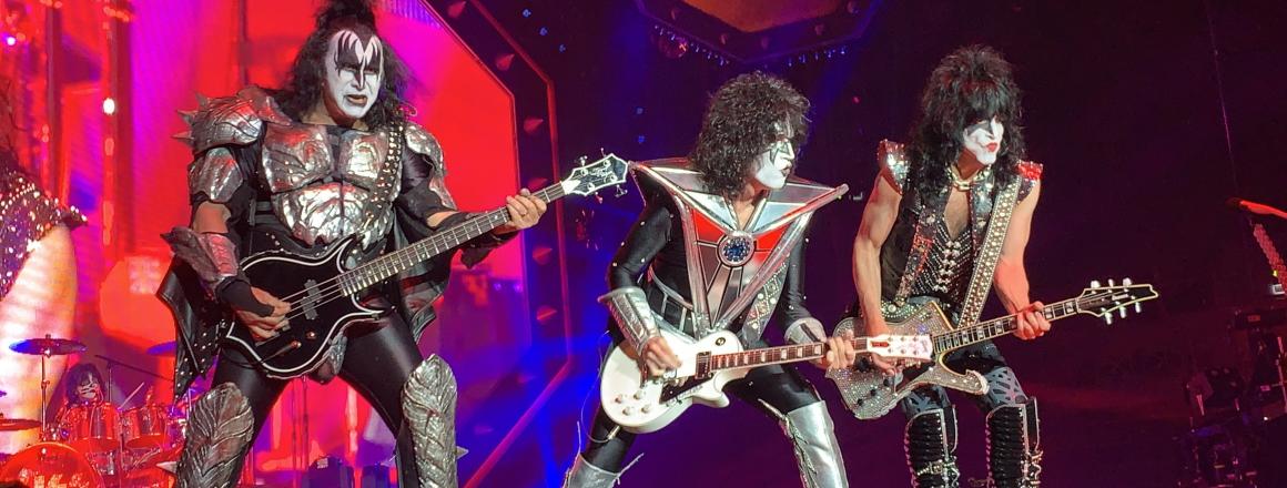 Kiss (live)