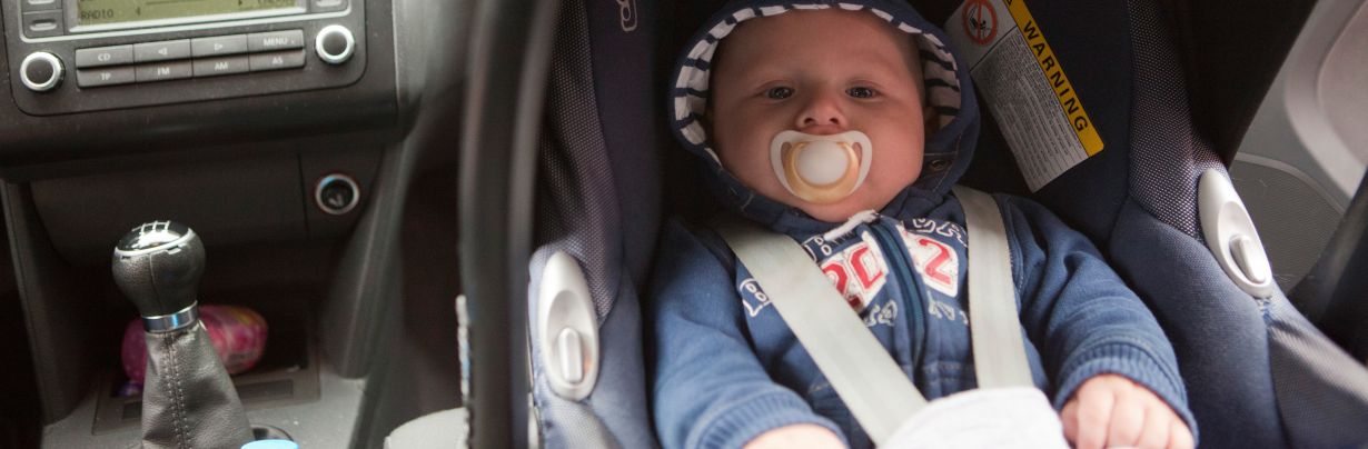 Kindersitz im Auto