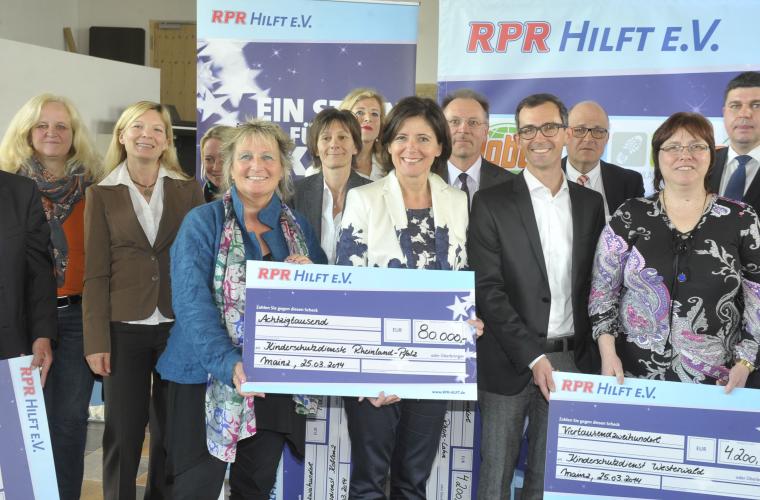 Spendenübergabe Malu Dreyer 2014