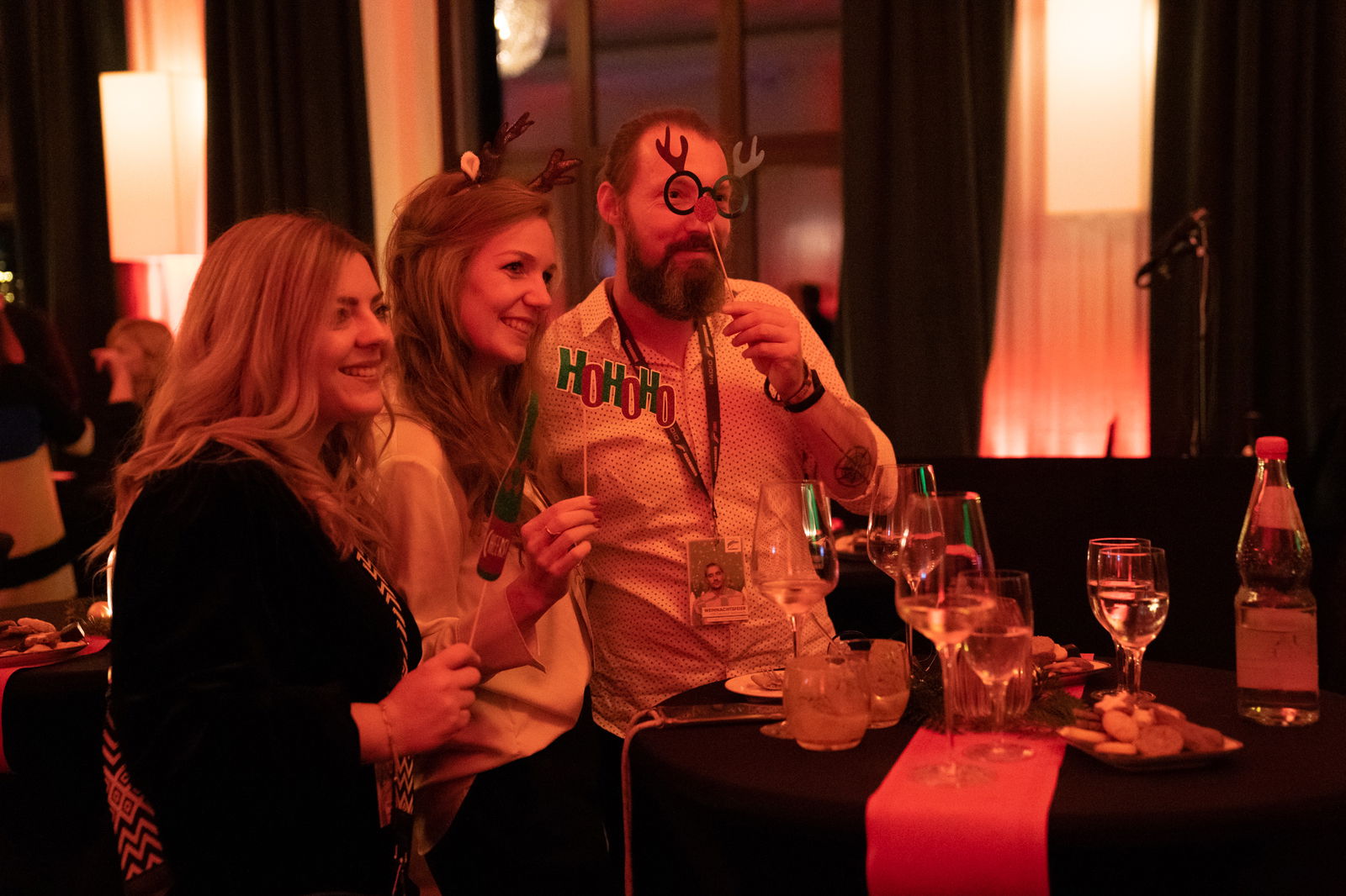 Weihnachtsfeier mit Dermot Kennedy