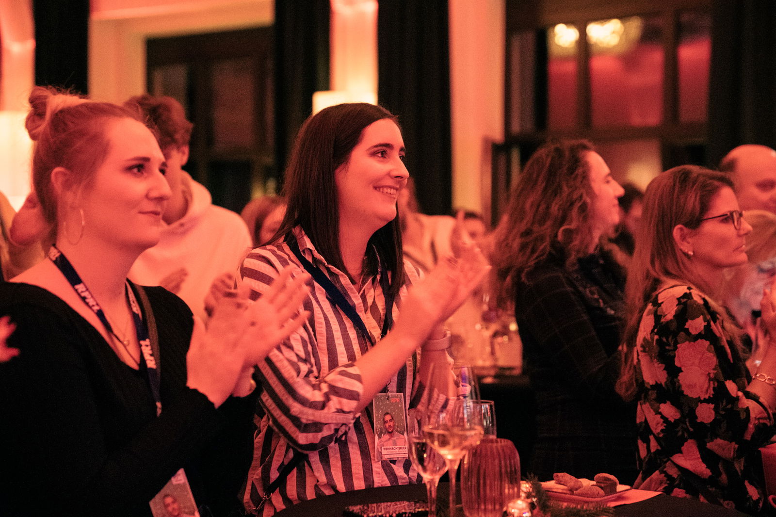 Weihnachtsfeier mit Dermot Kennedy