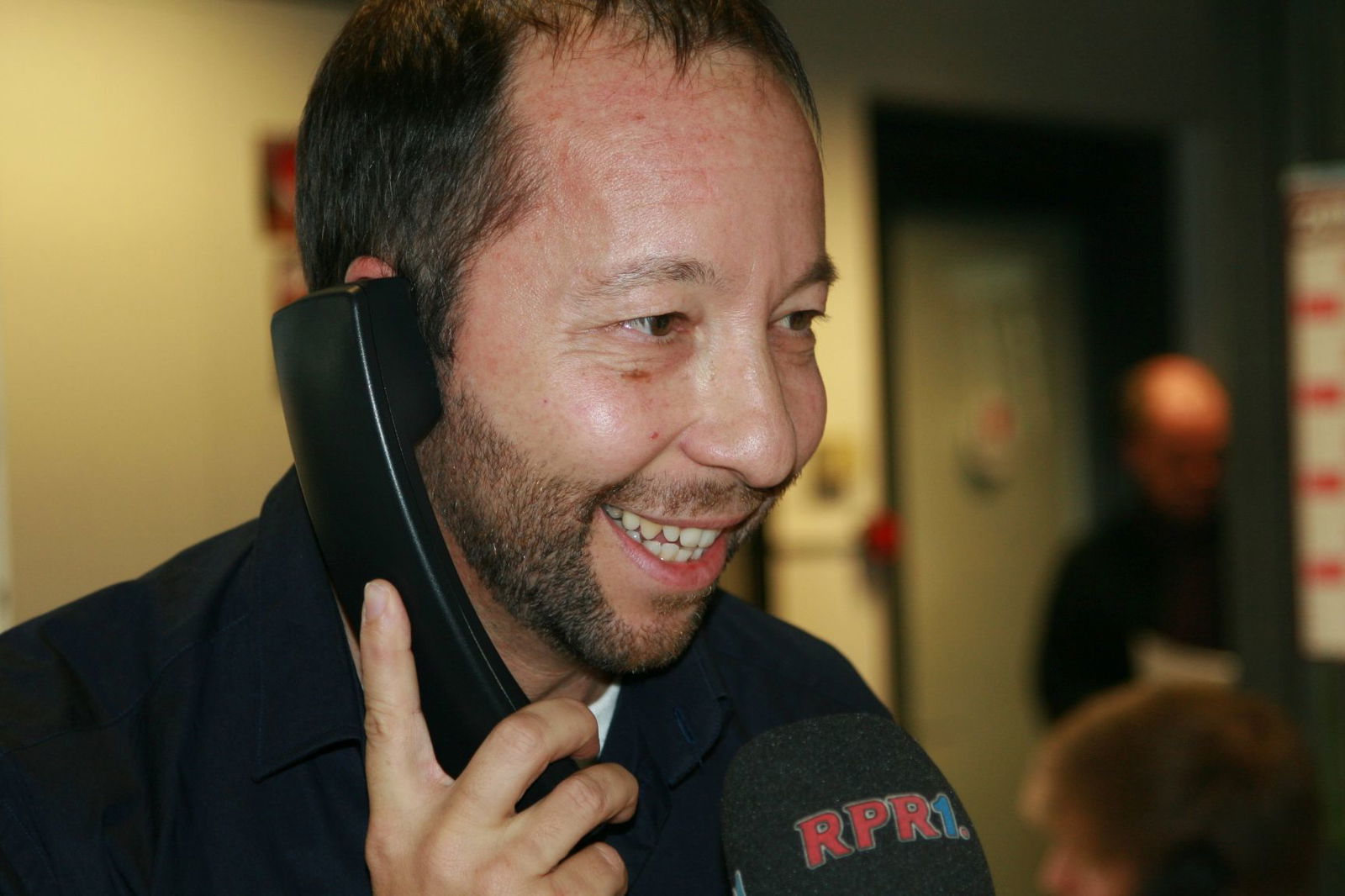 DJ Bobo am Spendentelefon