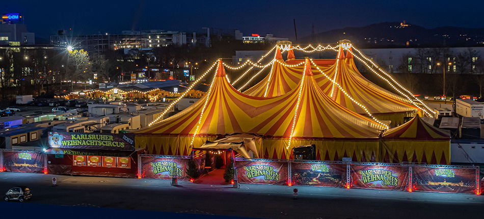 Zelt des Karlsruher Weihnachtscircus