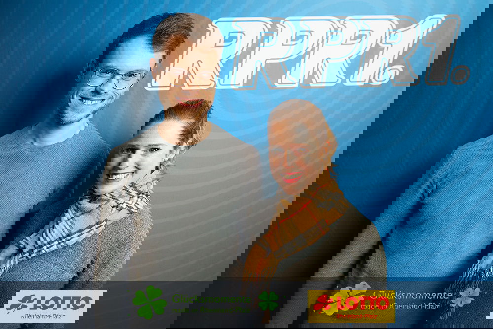 Hörerinnen und Hörer beim Adventskonzert mit Milow