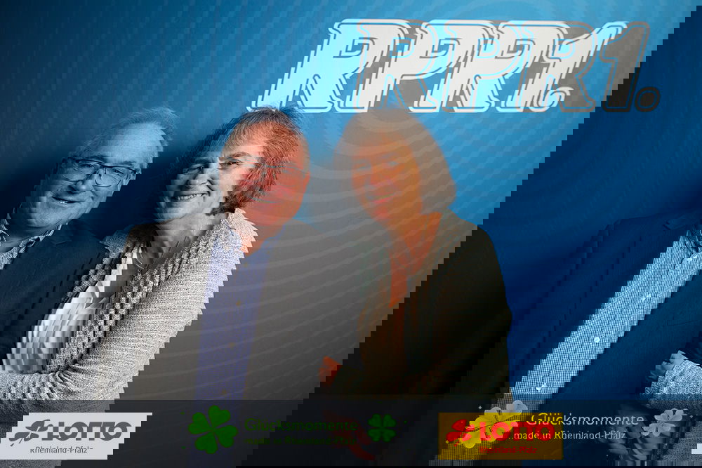 Hörerinnen und Hörer beim Adventskonzert mit Milow