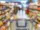 Einkaufskorb in Supermarkt