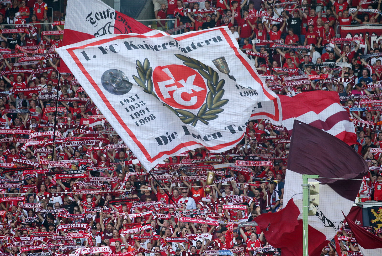 1.FC Kaiserslautern FCK Betzenberg Lautern Fans