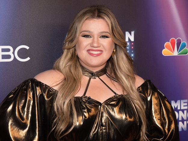 Ex Mann Stirbt Mit 48: Kelly Clarkson Teilt Herzzerreißende Botschaft Nach Dem Verlust. - 1apwcqd