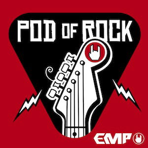 Plek mit Schriftzug "Pod of Rock", Gitarrenhals mit EMP-Logo und Pommes-Gabel