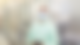 Mann mit Maske im Labor