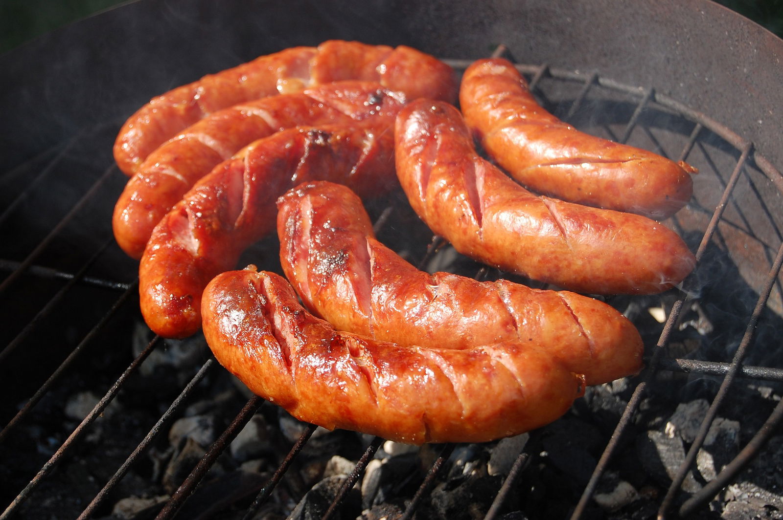 Wurst auf Grill