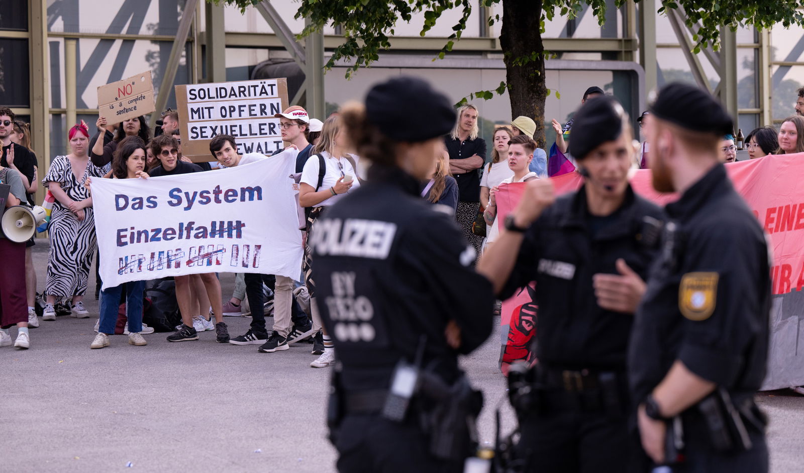 Polizei x System Einzelfall