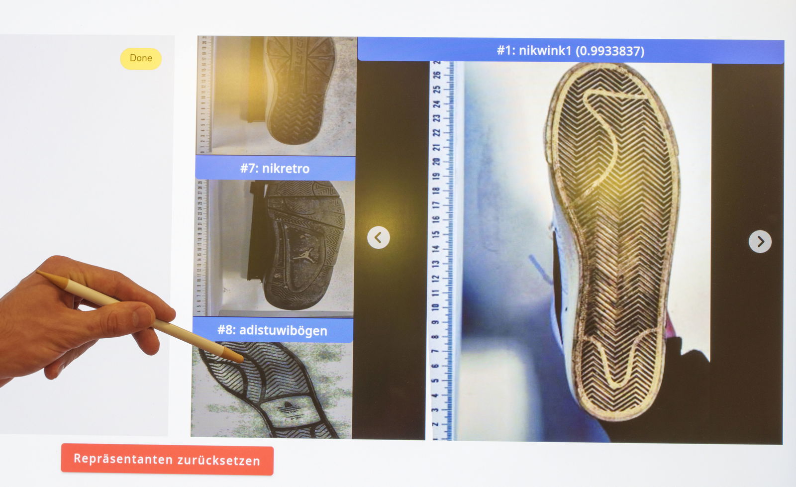 KI Polizei Schuhabdruck Künstliche Intelligenz