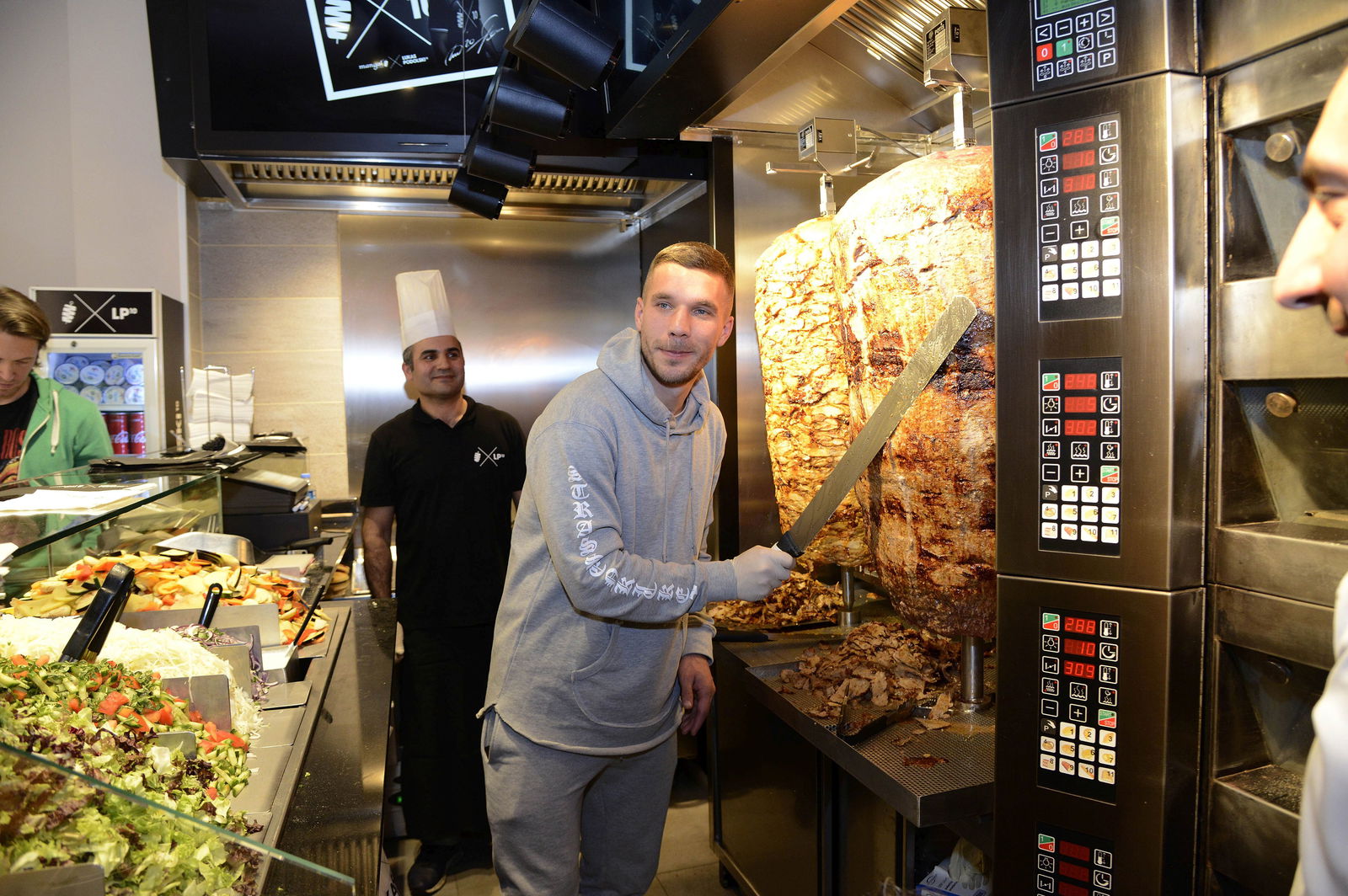Lukas Podolski Mangal Döner