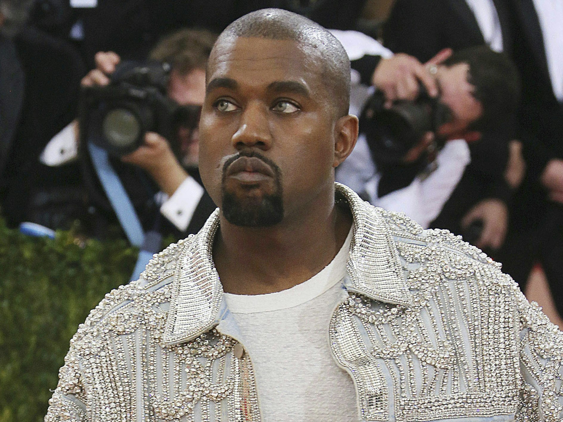 Nackter Hintern: Kanye West bekommt Boot-Verbot in Venedig | bigFM