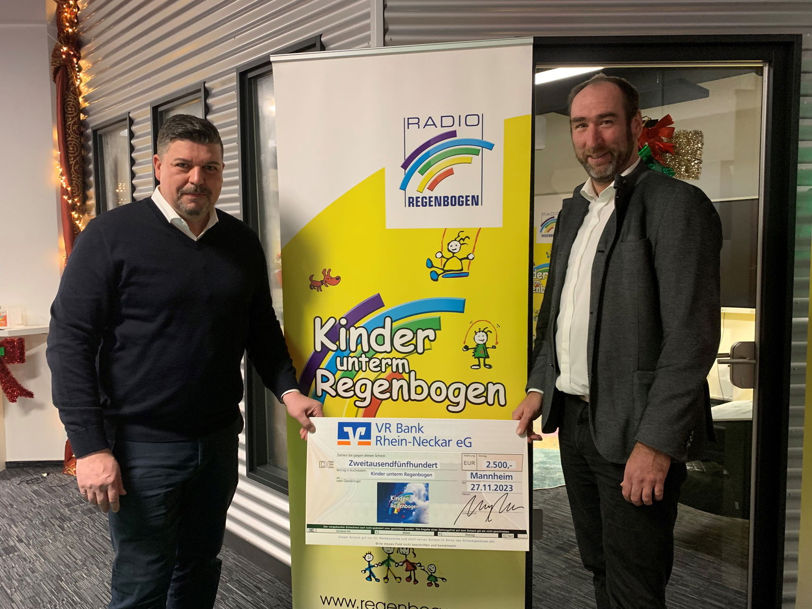 Spendenübergabe VR Bank Rhein-Neckar