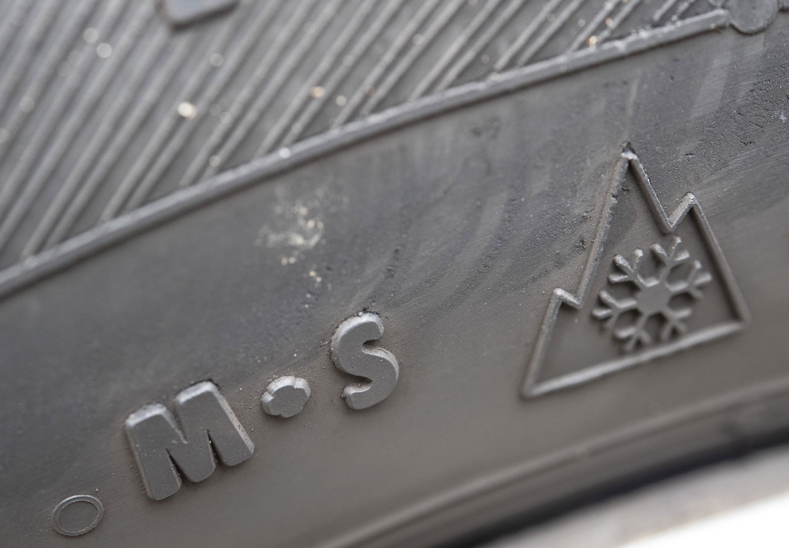 Alpine Symbol auf Winterreifen