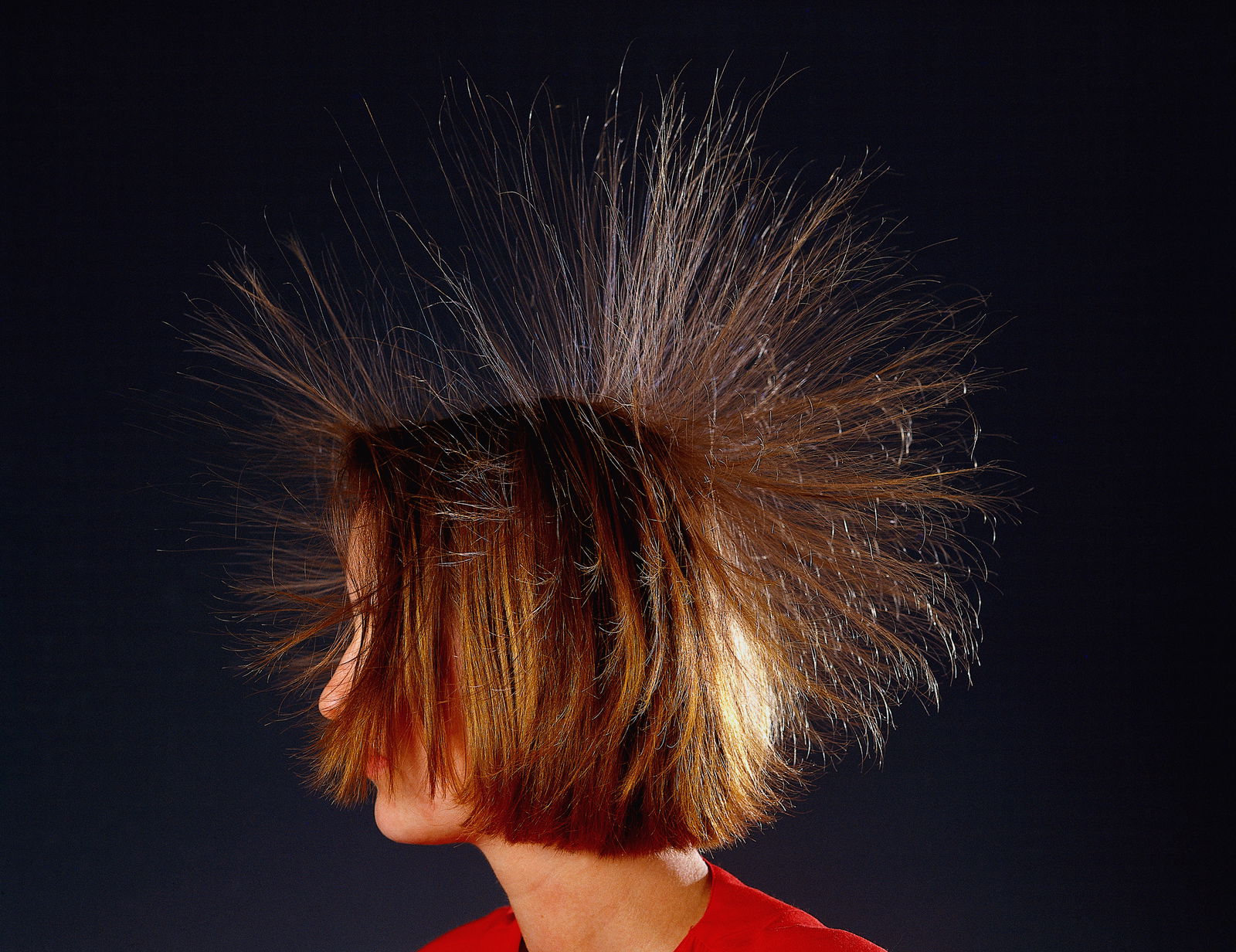 Haare stehen zu Berge