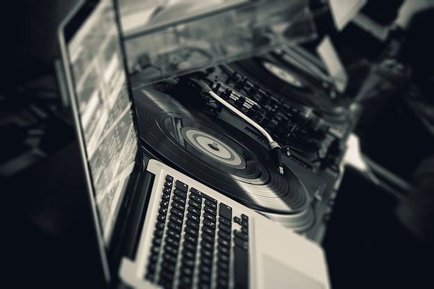 Tanzbar in the Mix | Radio Regenbogen