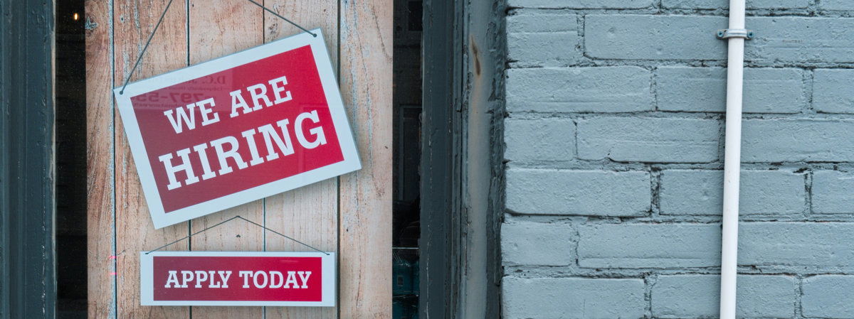 wir stellen ein - jetzt bewerben