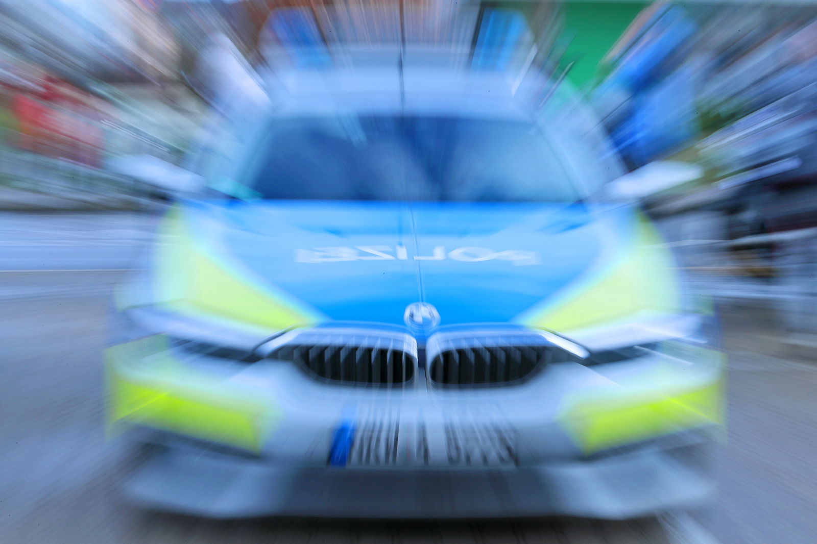 Polizei selbst eingefügt