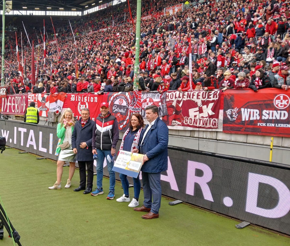 Spendenübergabe Betzenberg