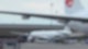 Die Boeing 777-300ER der Singapore Airlines auf dem Rollfeld, nachdem sie mit einer Notlandung n Bangkok gelandet war. .