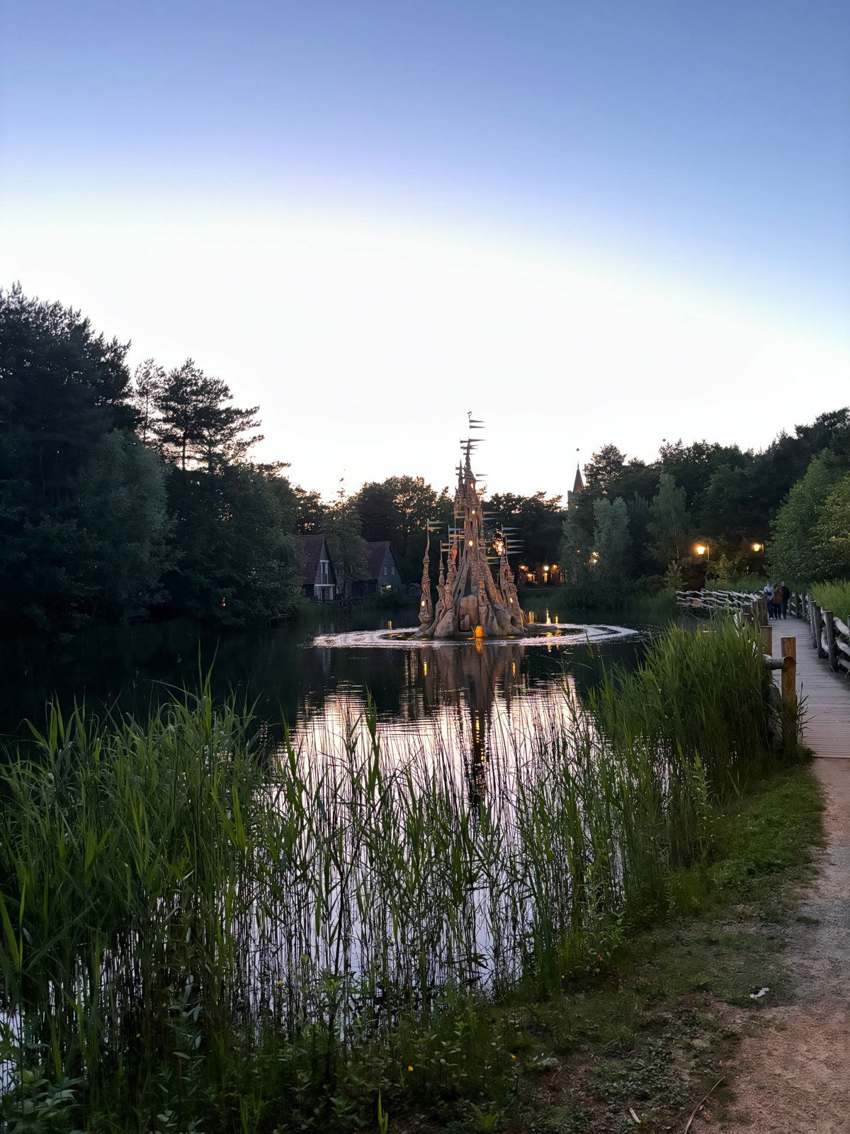 Abend im Ferienpark Efteling Bosrijk