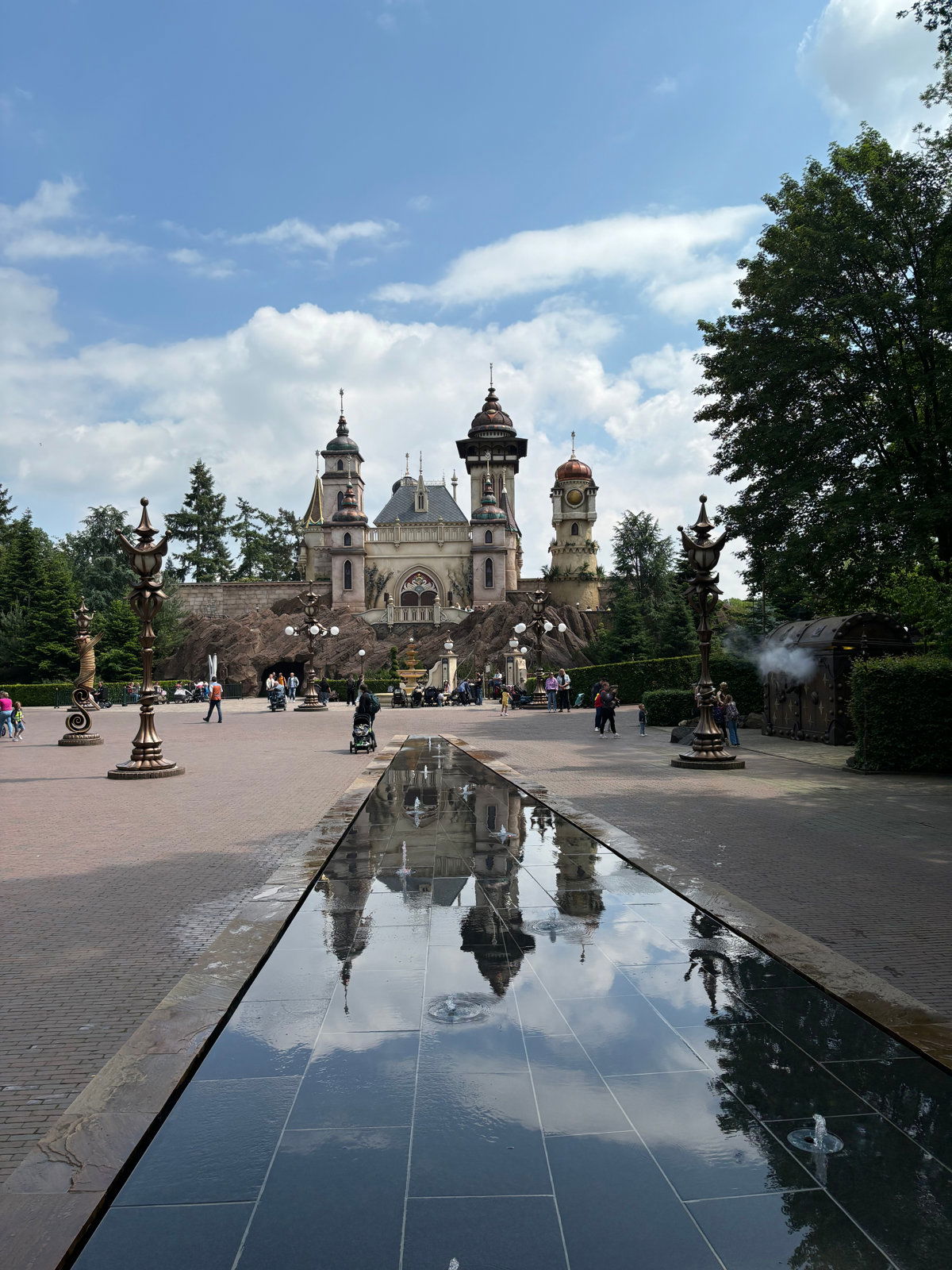 Blick auf den Palast der Fantasie - "Symbolica"