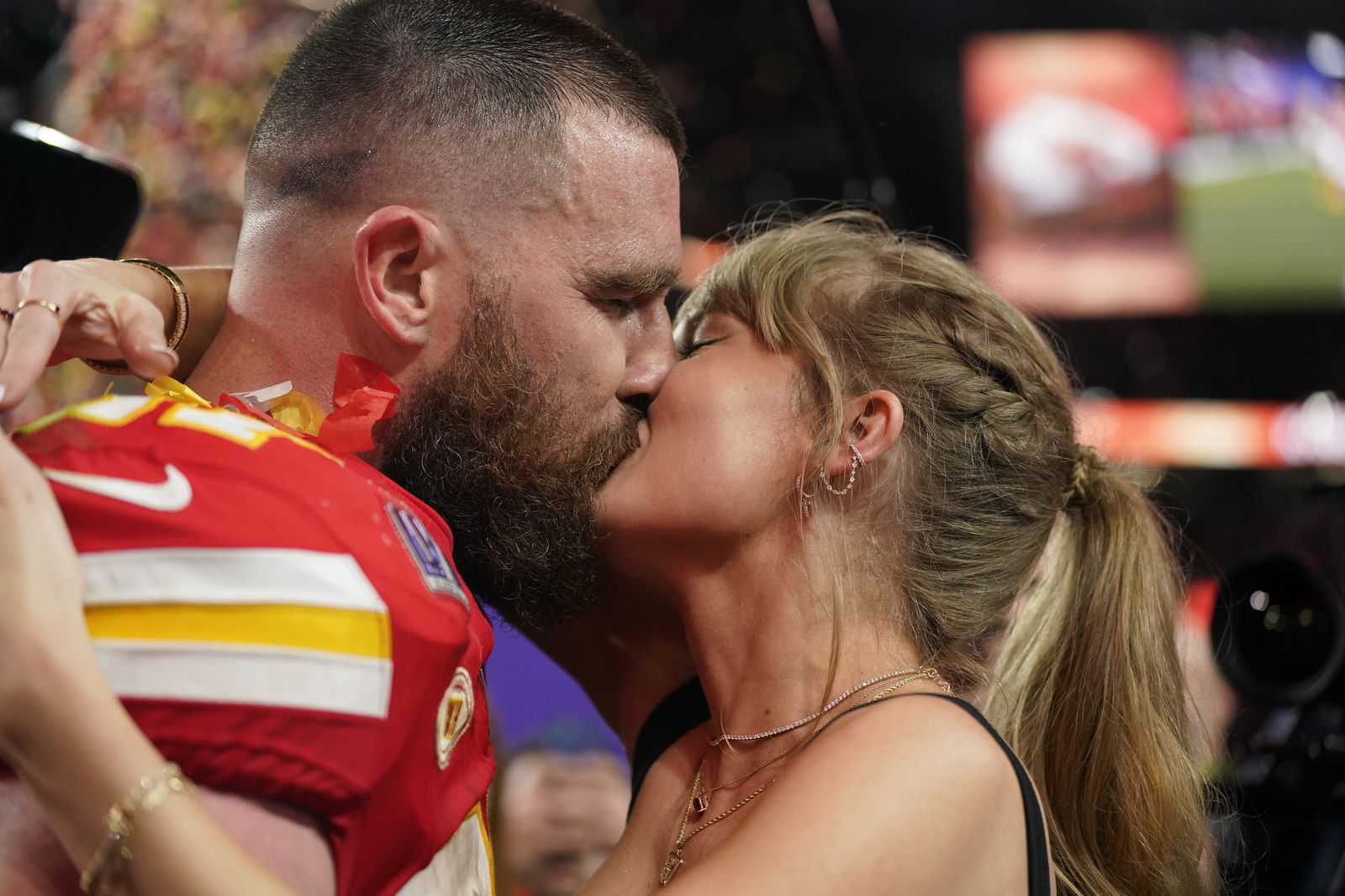 Taylor Swift x Travis Kelce