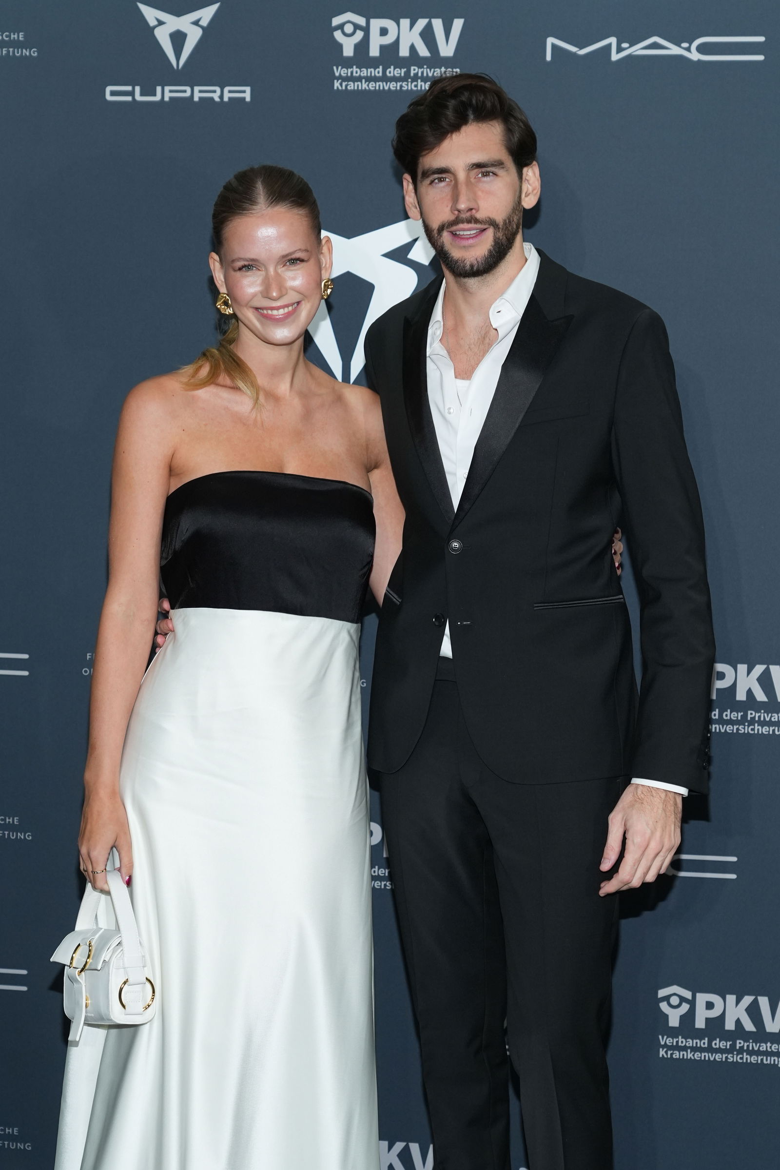 Alvaro Soler x Melanie Knoll