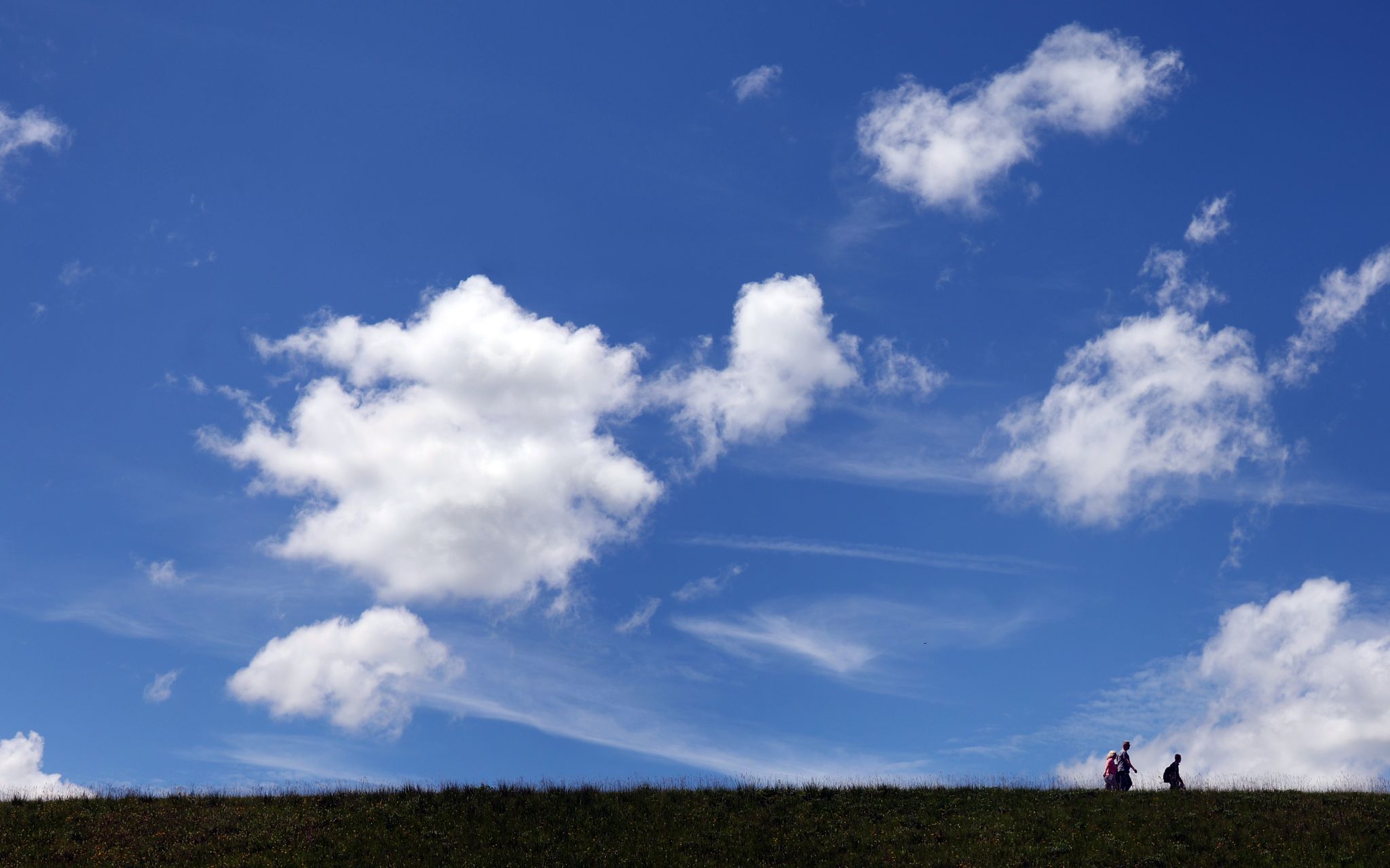 Nach Regnerischem Wochenstart Mildes Herbstwetter Erwartet | RPR1.