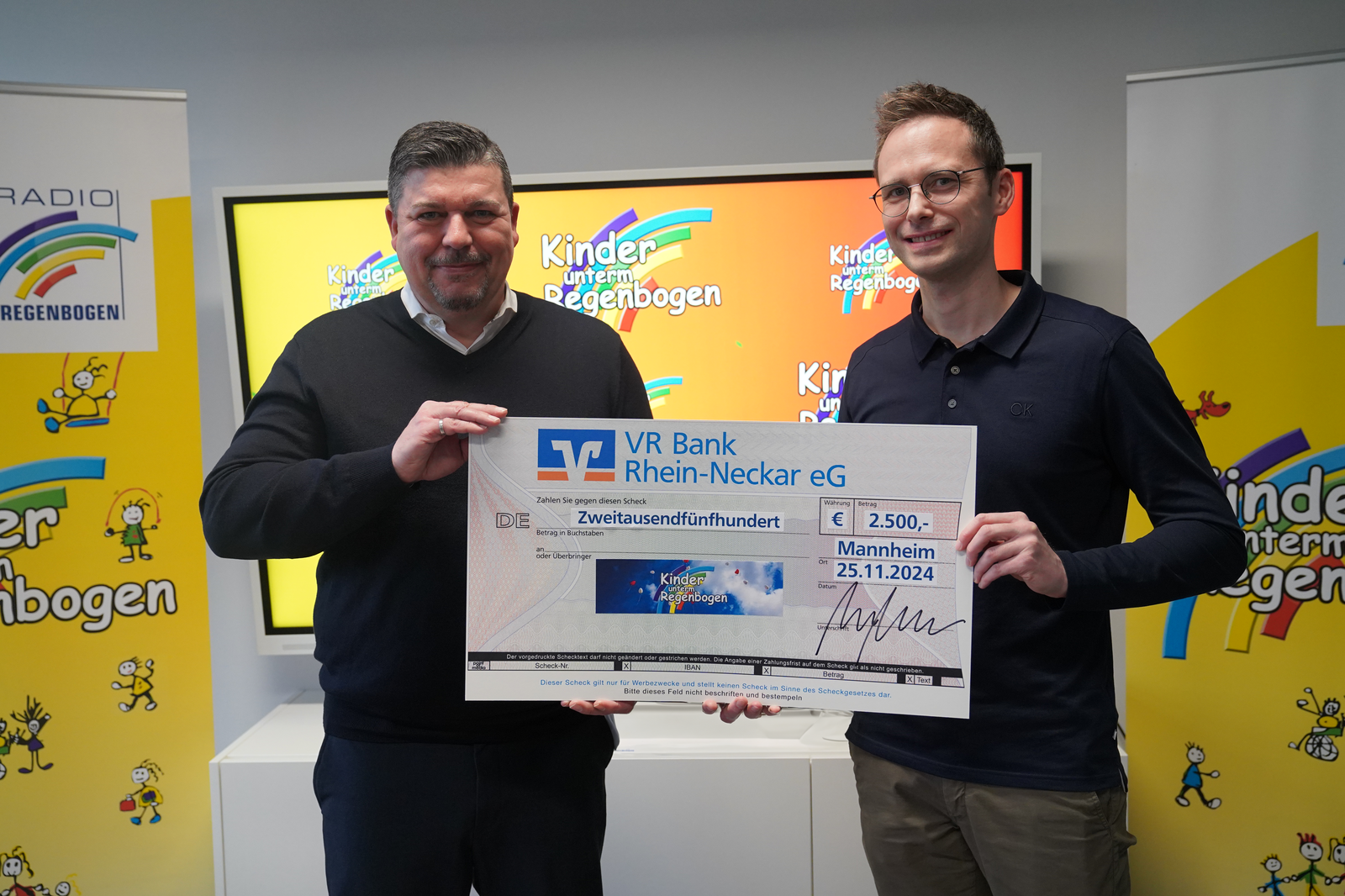 Spendenübergabe VR Bank Rhein-Neckar 2024