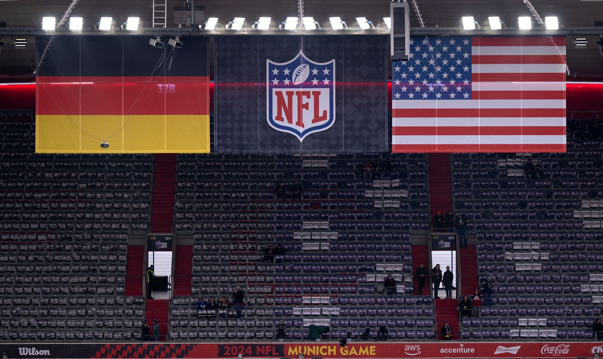 «Historischer Moment»: NFL Bleibt Bis 2029 In Deutschland | RPR1.