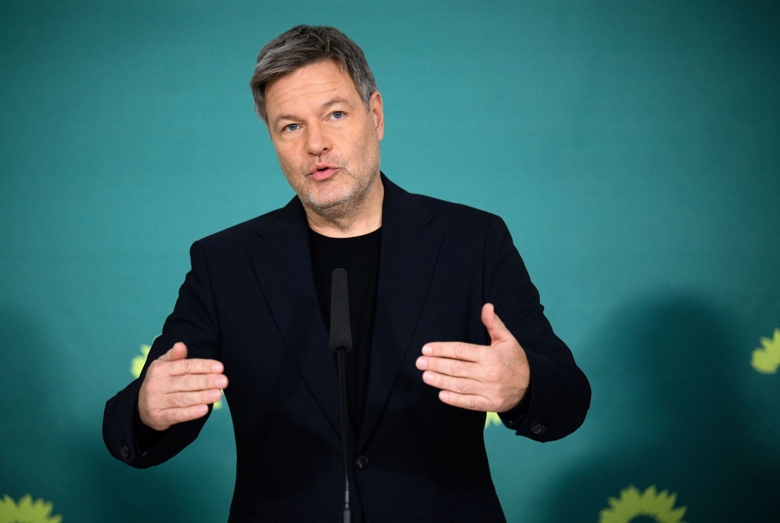 Minister Robert Habeck am Dienstag in Berlin - vor dem Auftritt bei Twitch.