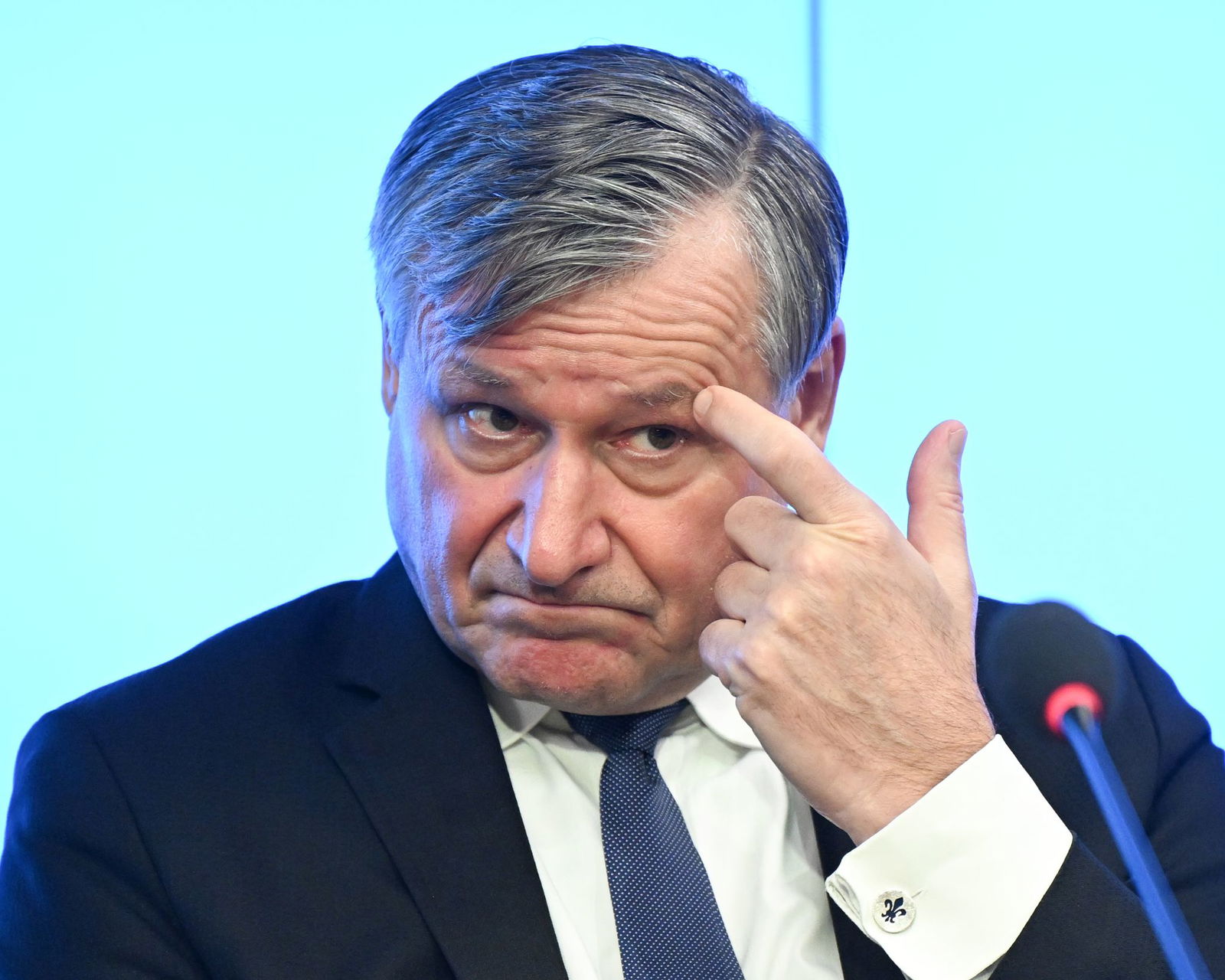 Rülke muss nochmal gründlich grübeln über die Forderung aus seinem Landesverband.