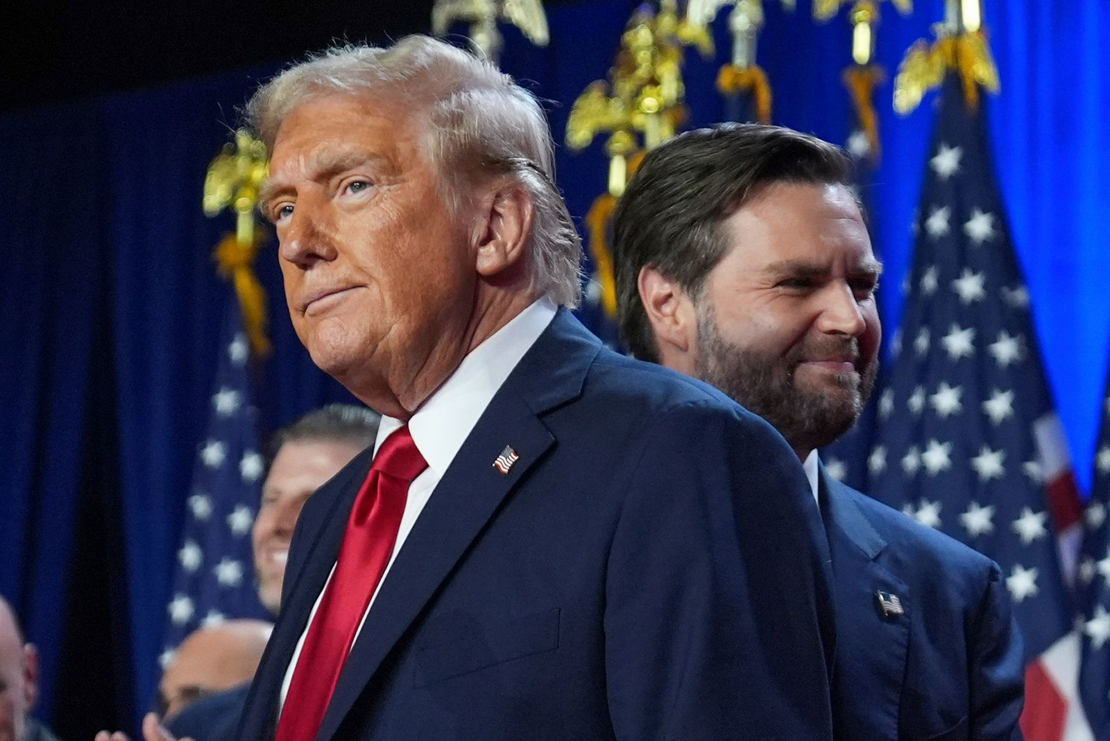 Republikanisches Duo: Donald Trump (l.) und J.D. Vance fiebern auf die Machtübernahme am 20. Januar hin. (Archivbild)