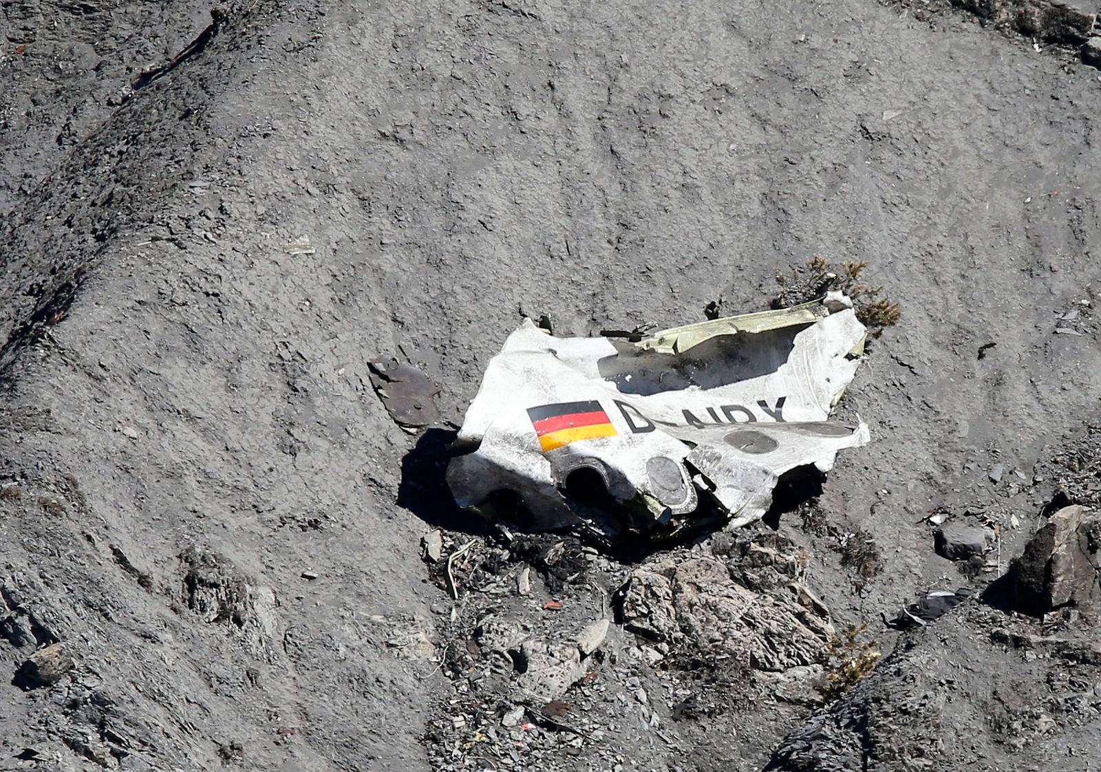 Nur noch Trümmer blieben von einem Germanwings-Flug nach Düsseldorf. (Archivbild)