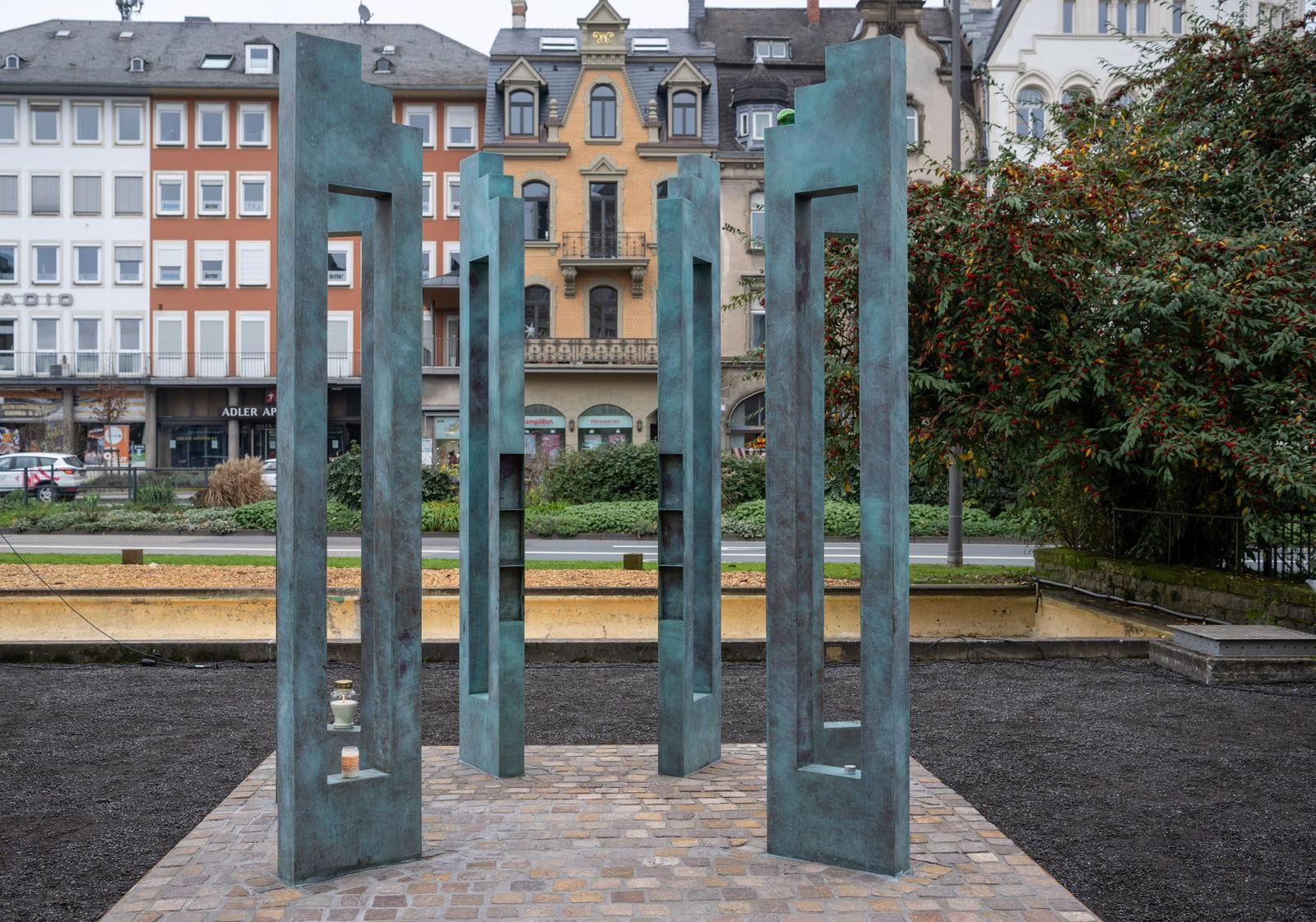 Der Opferbeauftragte Detlef Placzek sieht Parallelen zwischen den Folgen der Amokfahrt in Trier und dem Anschlag von Magdeburg. (Archivbild)