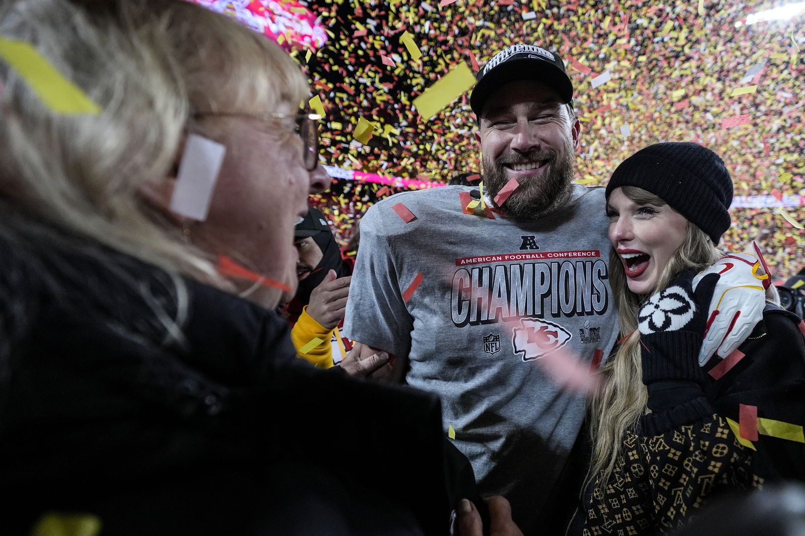 Taylor Swift x Travis Kelce