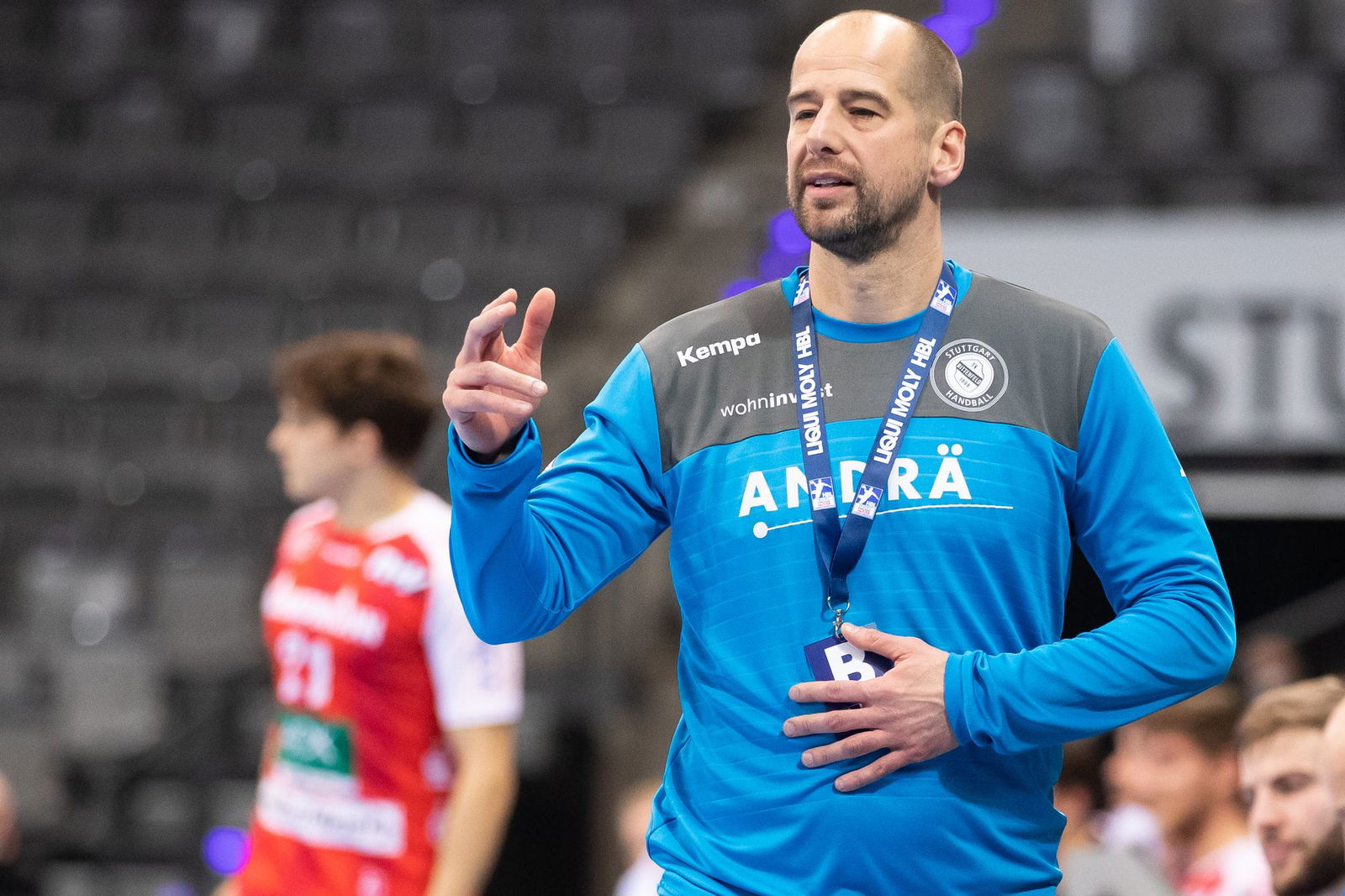 Jürgen Schweikardt erwartet Torhüter Luka Krivokapić im Sommer 2026 zurück.