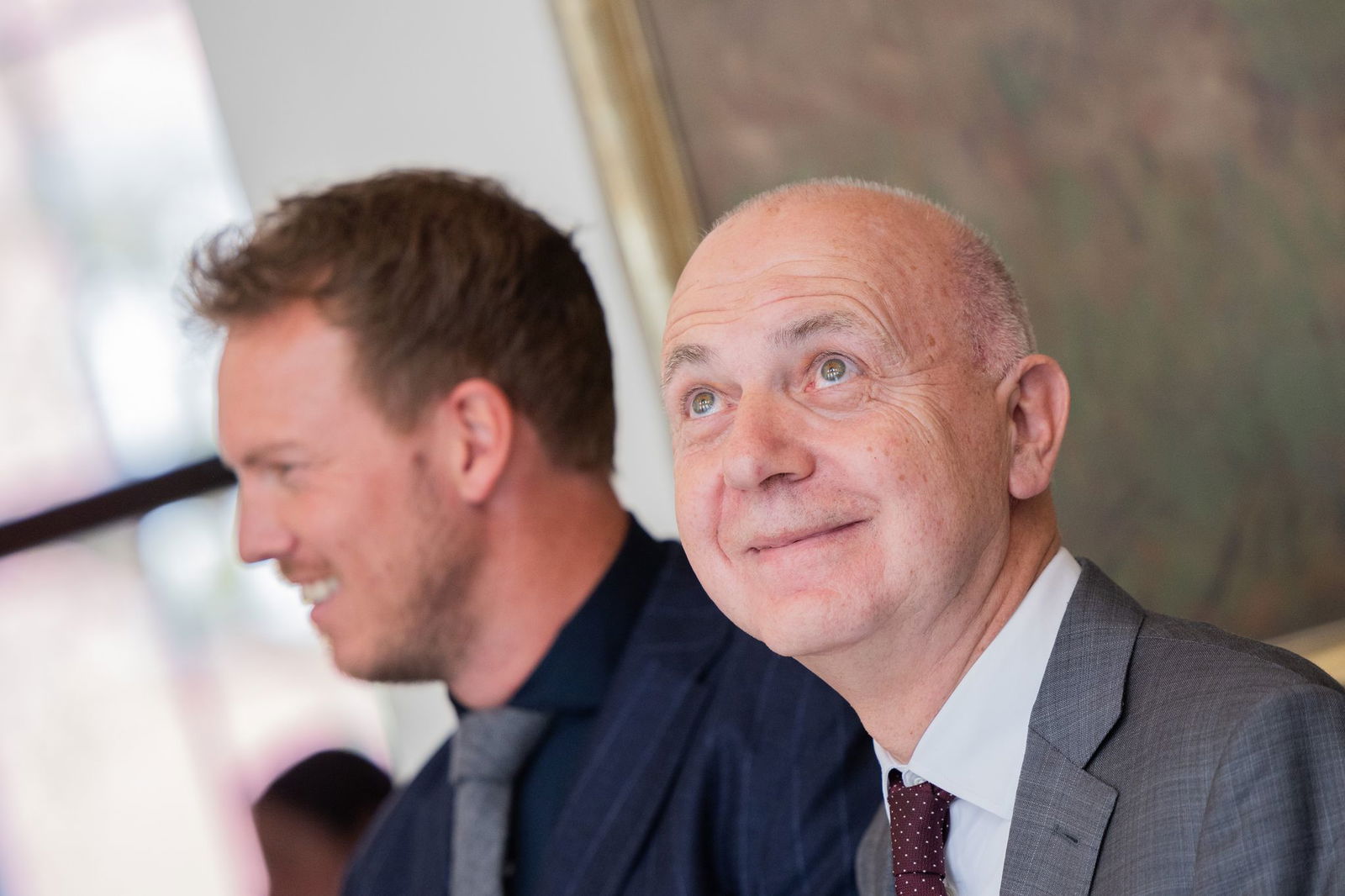 DFB-Präsident Bernd Neuendorf und Bundestrainer Nagelsmann haben Grund zur Freude. 