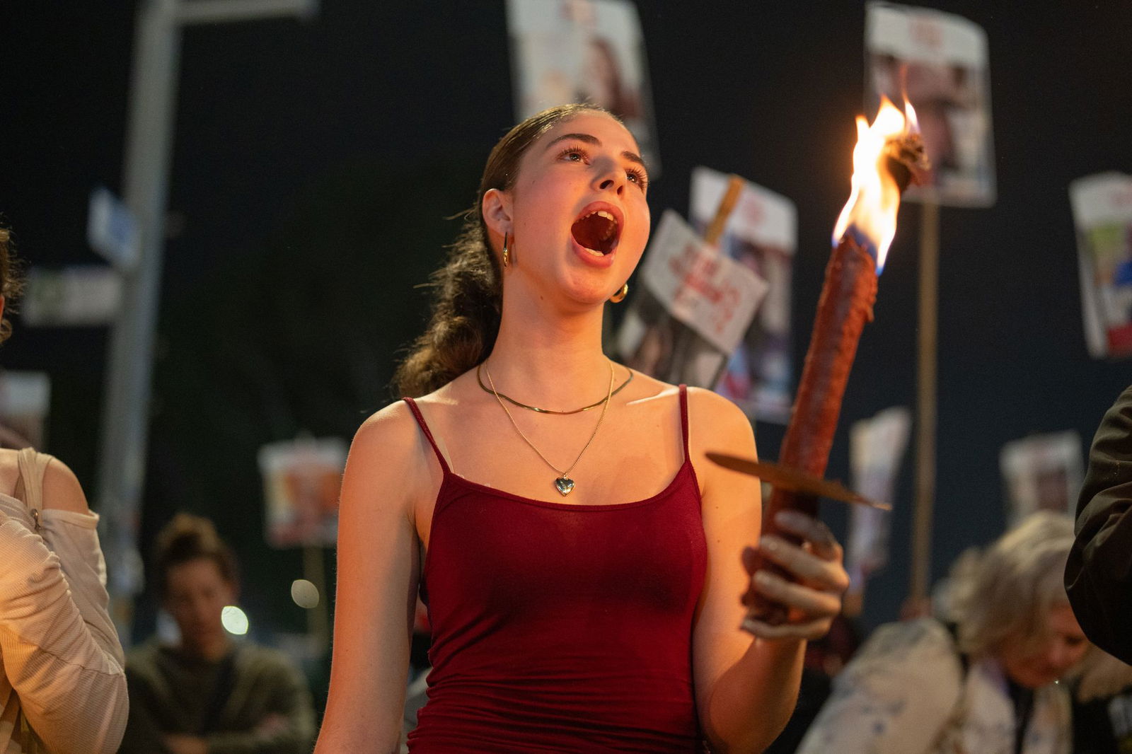 Insgesamt 33 israelische Geiseln sollen in der ersten Phase der für den Gazastreifen vereinbarten Waffenruhe gegen 1.904 inhaftierte Palästinenser ausgetauscht werden.