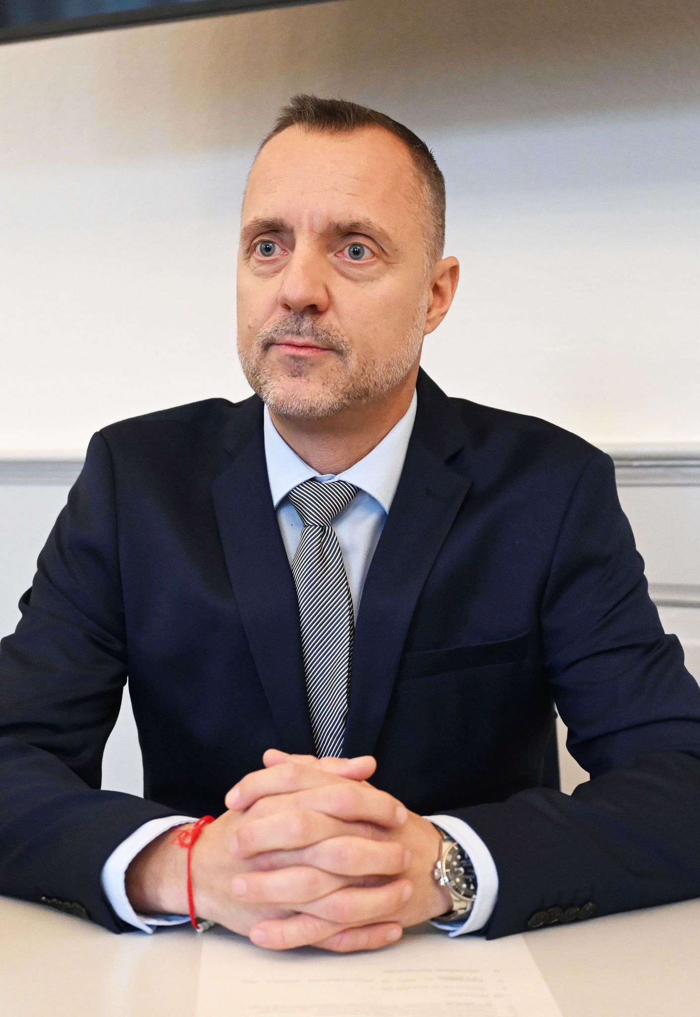 Kläger Christmann erwartet gespannt das Urteil.