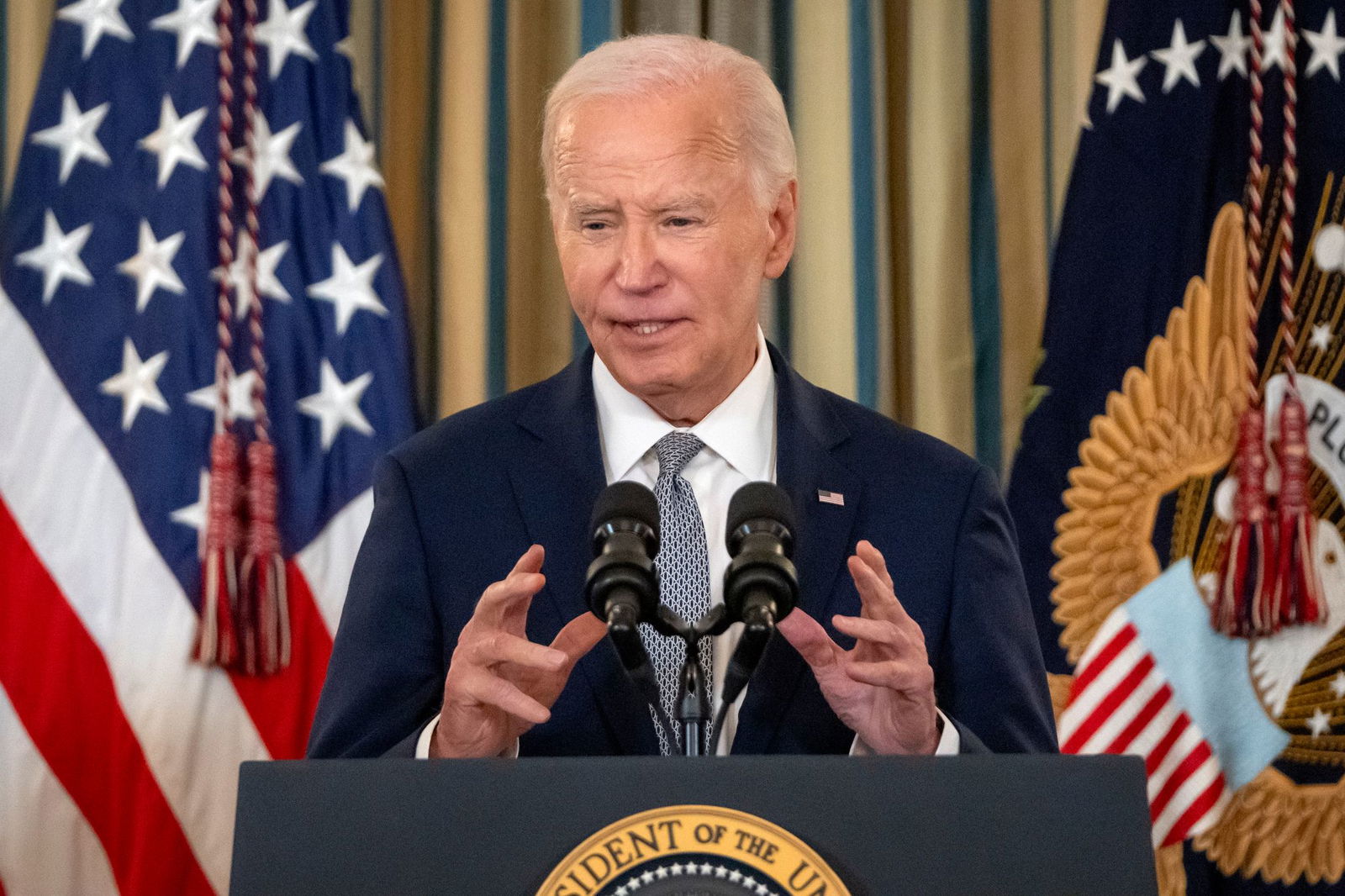 Präsident Biden machte weitere Details zu den Ermittlungen nach dem Terroranschlag publik.
