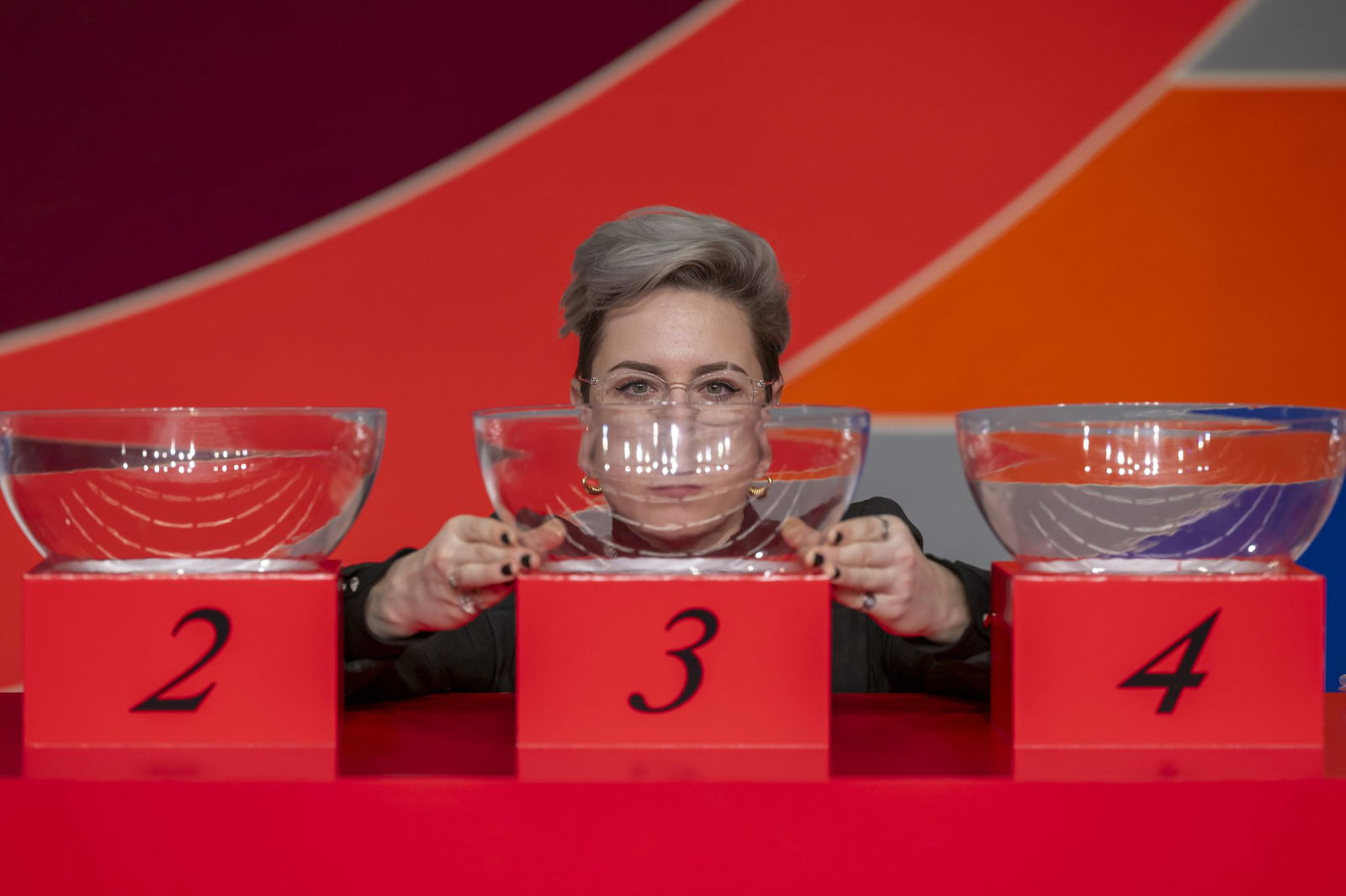 Welches Land in welchem Halbfinale antritt, wurde im Losverfahren ermittelt. 