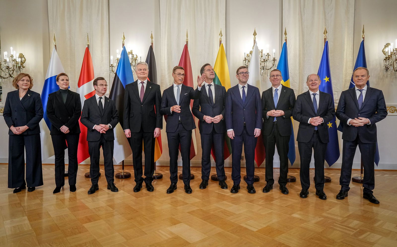 Die Ostsee-Anrainer unter den Nato-Staaten wollen die kritische Infrastruktur in dem Meer besser schützen.