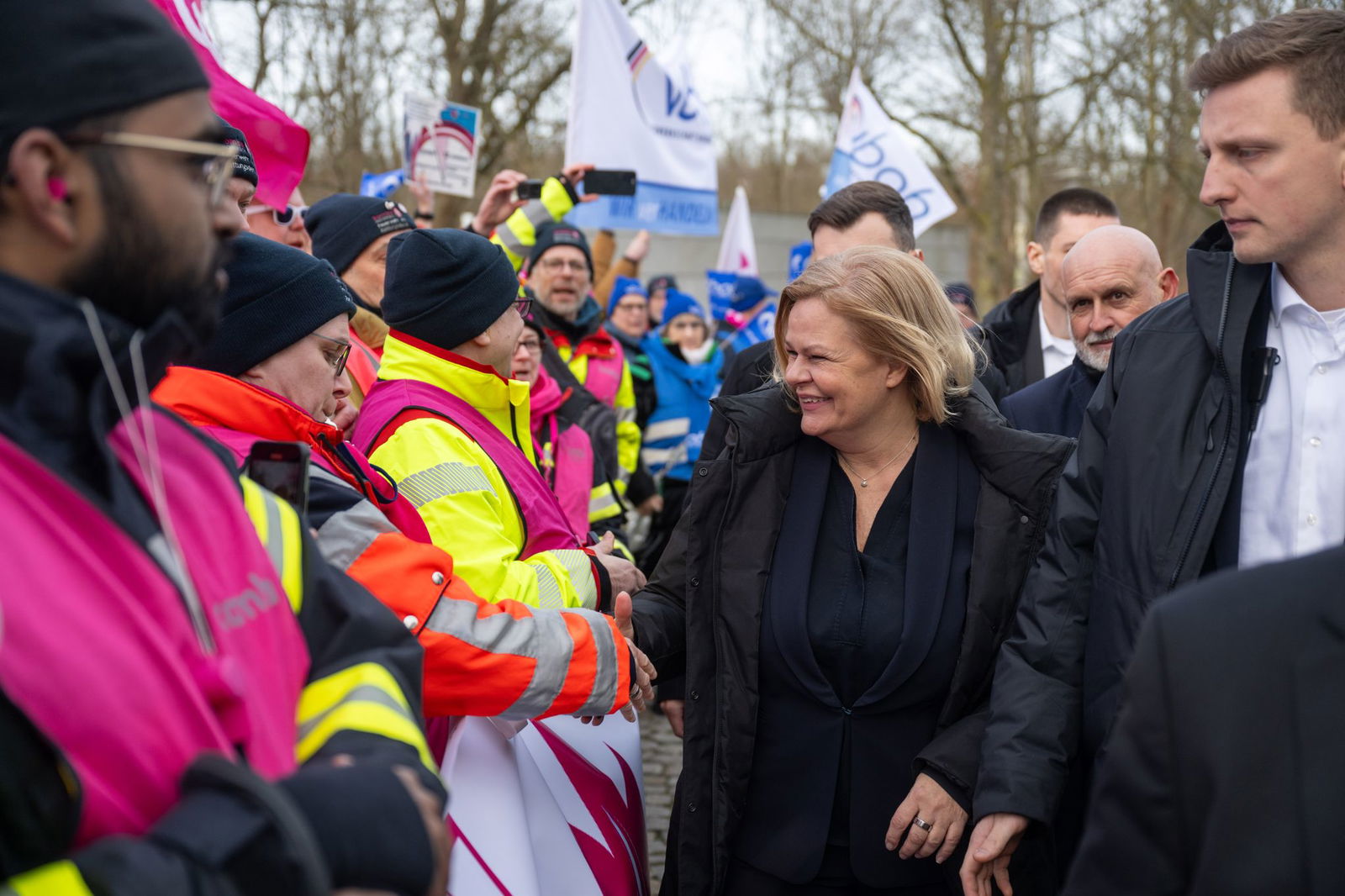 Es geht um mehr als 2,5 Millionen Beschäftigte. 