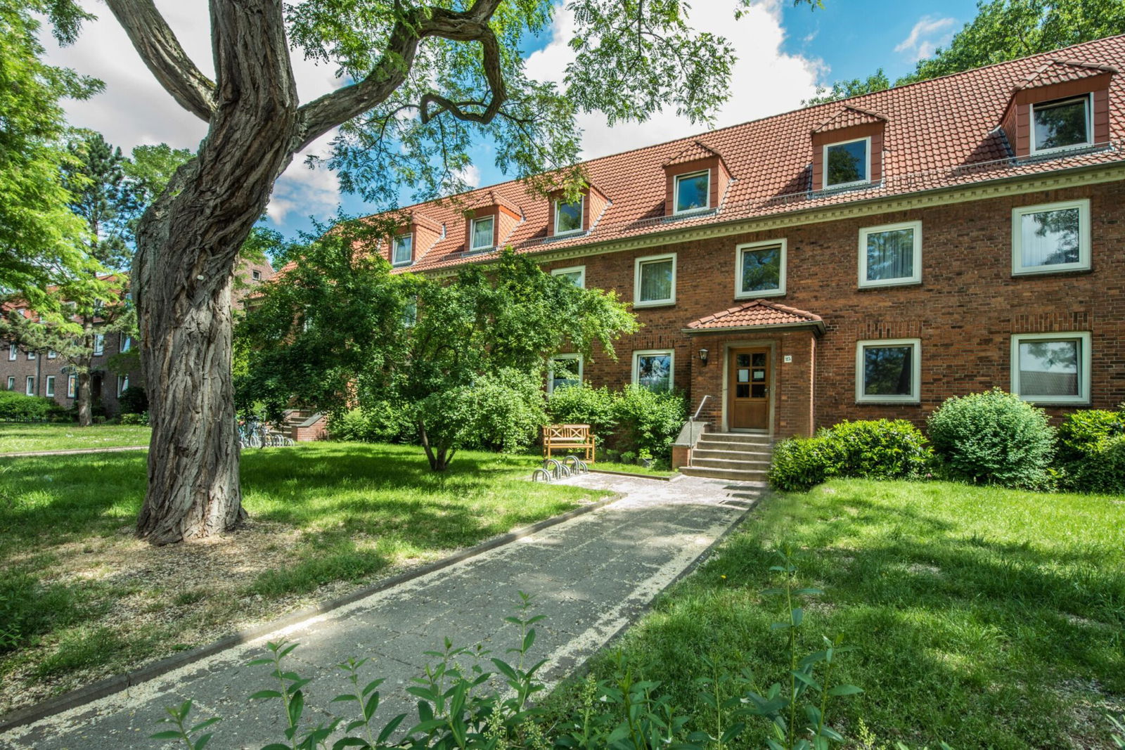 In diesen Häusern leben StudyFriends Teilnehmerinnen kostenlos